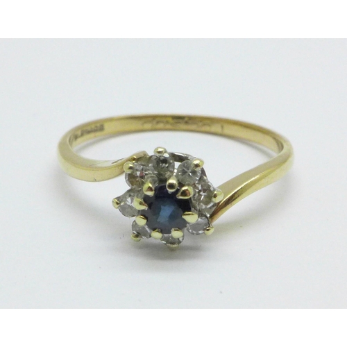 997 - A 9ct gold, sapphire and diamond cluster ring, 1.6g, P