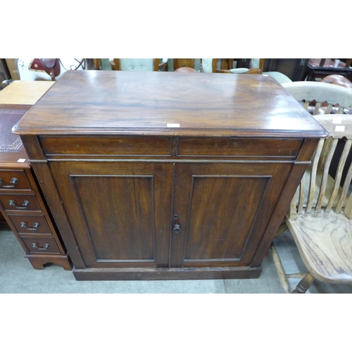 220 - A Victorian mahogany washstand