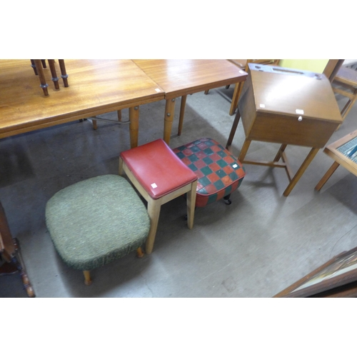 292 - A child's beech desk and three stools