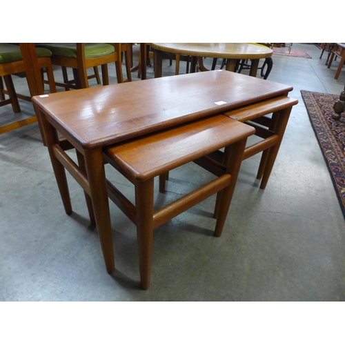 88 - A Danish teak nest of tables