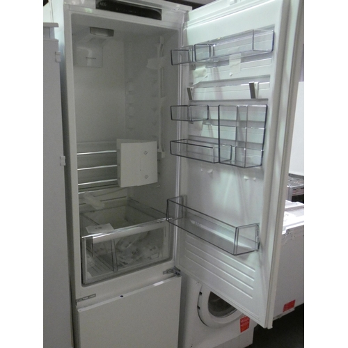 3185 - AEG 70/30 intergrated fridge freezer  *This lot is subject to vat