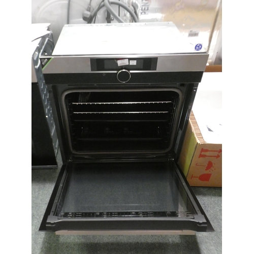 3191 - AEG single oven  *This lot is subject to vat