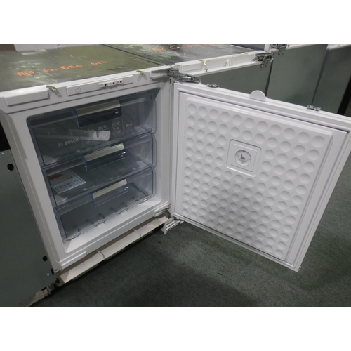 3203 - Bosch Built Under Freezer (H820xW598xD548) (model:- GUD15A50GB), RRP £415.84 inc. VAT  *This lot is ... 