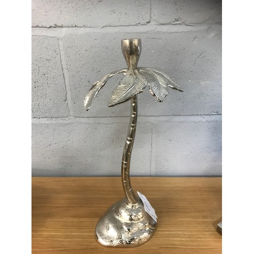 1474 - A silver palm tree candle holder, H 40cms (2445907)   #