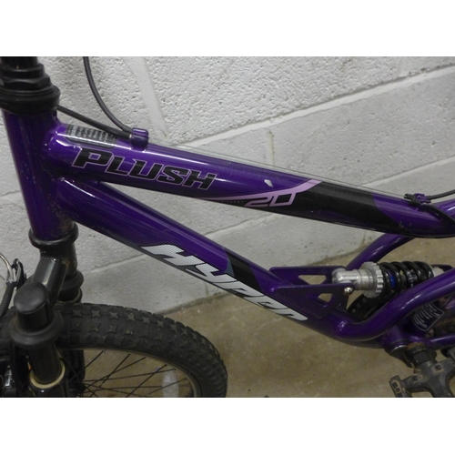 2348 - Hyper Plush Shimano equipped junior all terrain bike (20