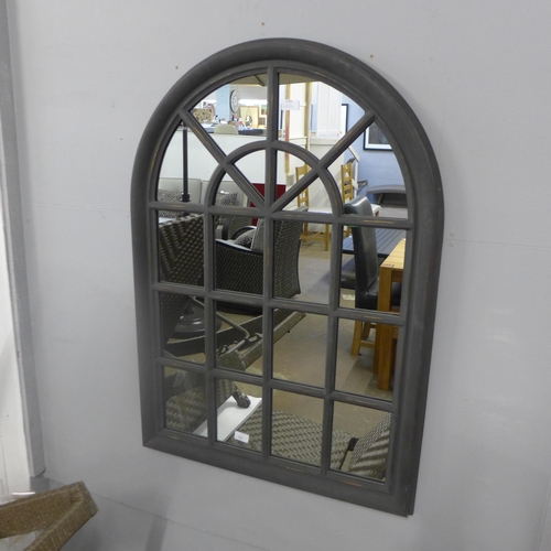 1464 - A rustic black arched window mirror, H104cms x W73cms (M40055)   #