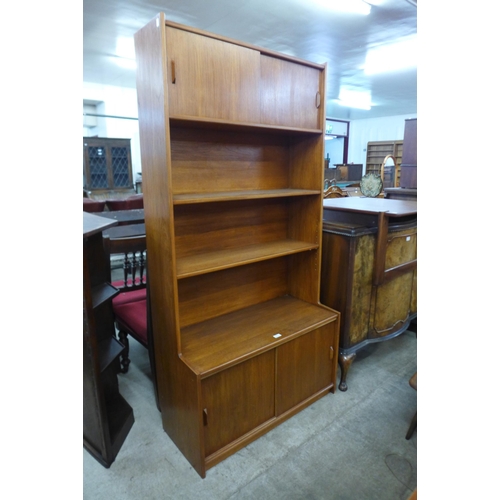 125 - A Danish teak bookcase