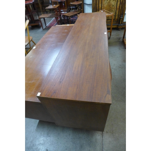 95 - A Sutcliffe of Todmorden teak sideboard