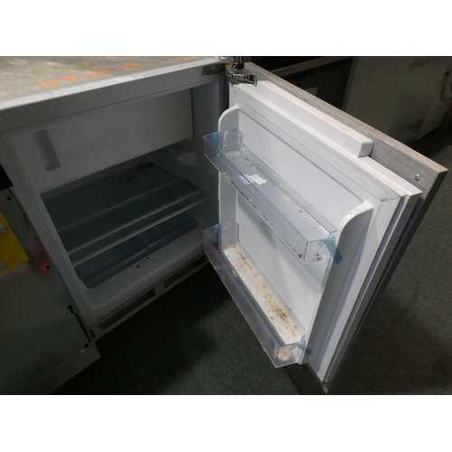 3026 - Bosch  Under-counter integrated Fridge (H820xW598xD548) (model:- KUR15A50GB), RRP £370.84 inc. VAT  ... 