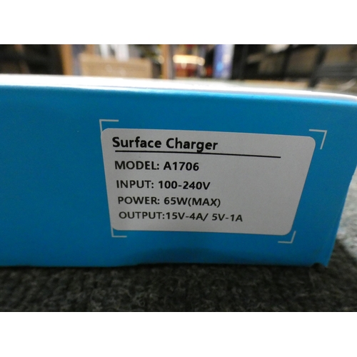 3088 - Ayneff USB-C Surface chargers, model no. A1706