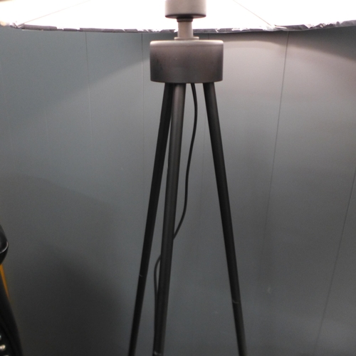 1314 - A Houston black tripod lamp with black velvet shade (321337)   #