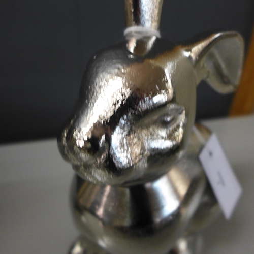 1318 - A silver metal rabbit, 25cms (7062316)   #