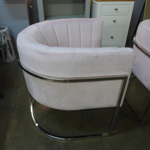 1406 - A pink upholstered club chair ( slightly marked) *This lot is subject to VAT