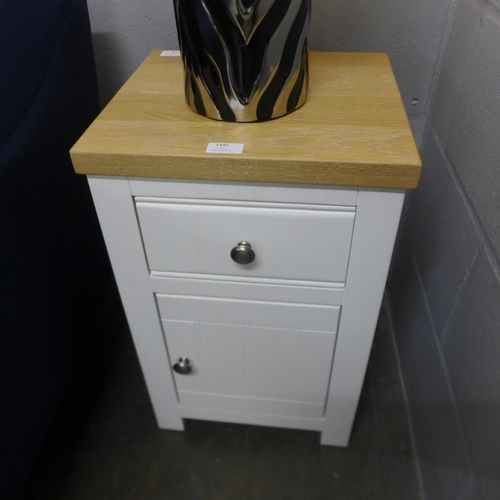 1440 - A Chichester white painted oak bedside table