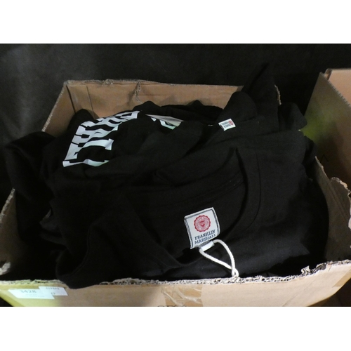 3428 - Quantity of kid's Franklin & Marshall black t-shirts        * This lot is subject to VAT