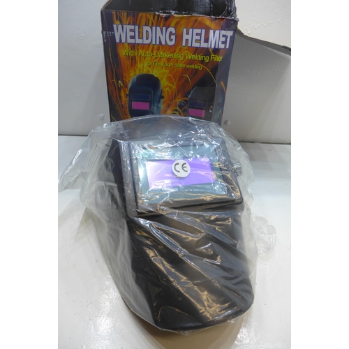 2095 - Automatic shade/reactolite welding mask * This lot is subject to VAT