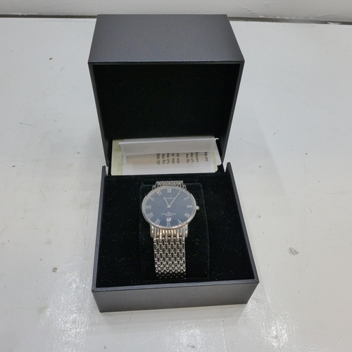 2107 - Gent's Amadeus wristwatch - boxed & unused