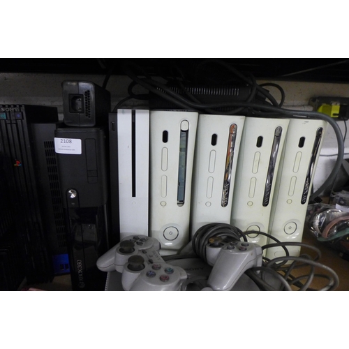 2108 - 5 Original Xbox, Wii with controllers, Nintendo DS, PSP, PS1 with controllers, PS2, Xbox 360e, Xbox ... 