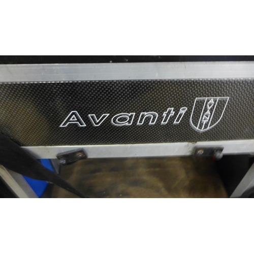 2501 - Avanti fishing box/seat