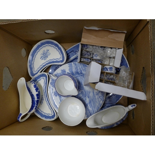 1224 - Blue and white pottery, etc.  **PLEASE NOTE THIS LOT IS NOT ELIGIBLE FOR POSTING AND PACKING**