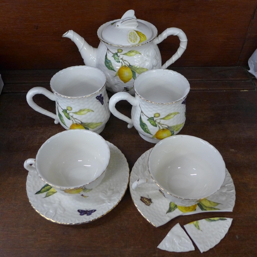 711 - A Grace's Teaware part tea set, one saucer a/f