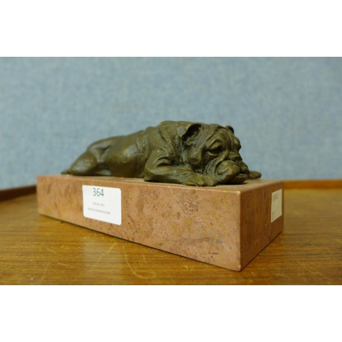 364 - A bronze figure of a bull dog, on rouge marble plinth