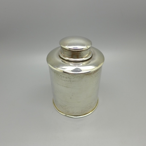 828 - A silver tea cannister, London 1916, 96g, diameter 73mm