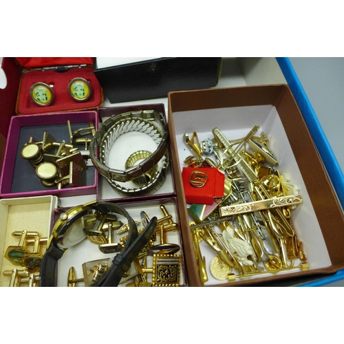 886 - A collection of cufflinks including American Swank eagle, a Paul Jobin wristwatch, shirt sleeve susp... 