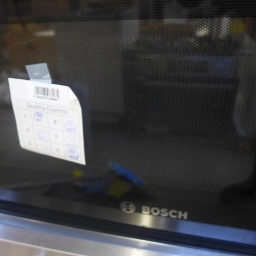 220 - Bosch H382xW594xD317 Microwave, RRP £419 inc. VAT