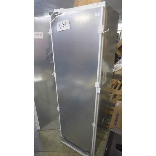 229 - Neff  Integrated Tower Fridge H1772xW558xD546 - model no:- KI1813F30G, RRP £882.5 inc. VAT * This lo... 