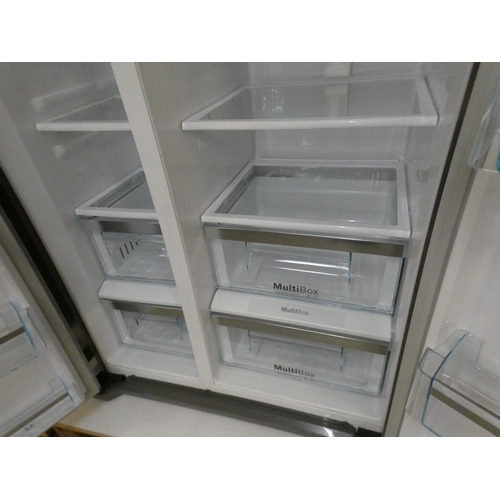 40 - Bosch  Side by Side Fridge Freezer H1770xW910xD720 - model no:- KAD90VI20G, RRP £1832.5 inc. VAT * T... 