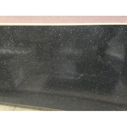 44 - Tek Wall Black Sparkle Gloss, Approx 360cm x 60cm, RRP £190 inc. VAT * This lot is subject to VAT