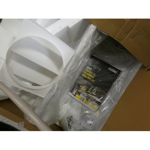 55 - Zanussi  Screen Hood - Black H915xW598xD177 - model no:- ZFVX16K, RRP £232.5 inc. VAT * This lot is ... 