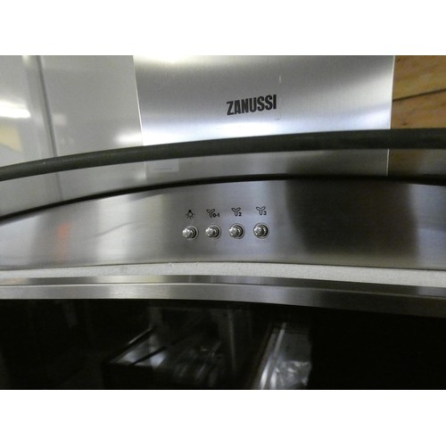 22 - Zanussi  Chimney Hood - Stainless Steel H603xW598xD450, RRP 170.84 + vat  *This lot is subject to va... 