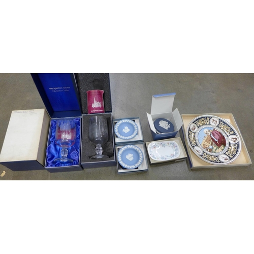 1219 - A collection of Wedgwood including three boxed cathedral goblets, Jasperware, plates, etc. **PLEASE ... 