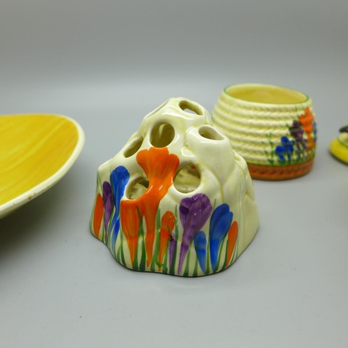 627 - Clarice Cliff Crocus Bizarre bowl, beehive honey pot, flower stand and a Clarice Cliff honey glaze d... 