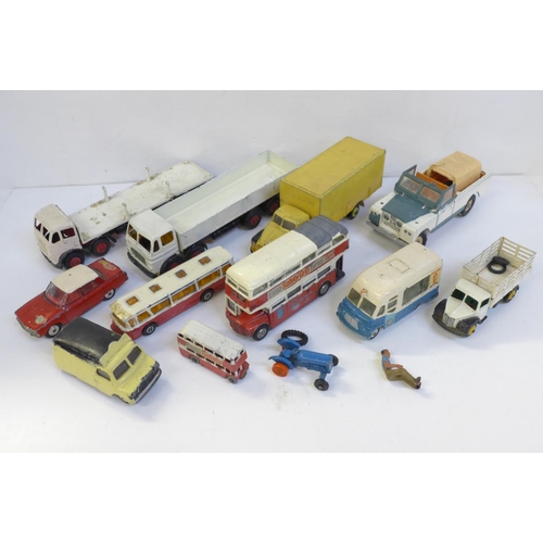 695 - A collection of model vehicles, Matchbox 18 Field Car, with box, a Tonka Jeep, box a/f, Corgi Chevro... 