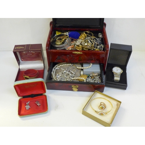 704 - A jewellery cabinet with costume jewellery and two boxed wristwatches, Rotary and Avia