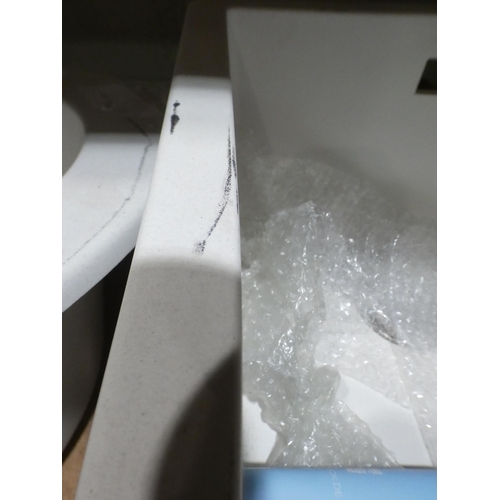 3092 - A white, quartz composite sink, 460 x 405 x 205mm * this lot is subject to VAT