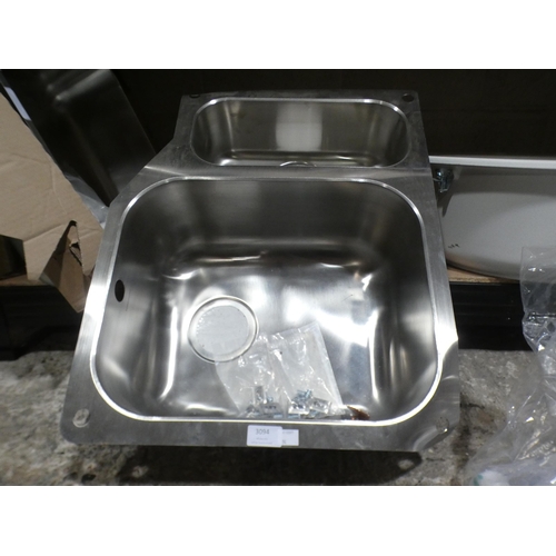 3094 - A Rangemaster stainless steel 1.5 bowl sink, 600 x 470 x 185mm * this lot is subject to VAT