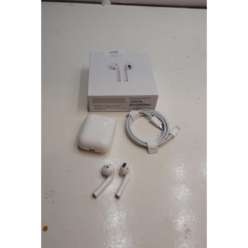 2099 - Apple Airpods - boxed - W