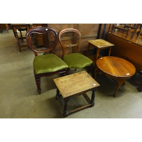 121 - An oak stool, a jardiniere stand, mahogany coffee table and two chairs