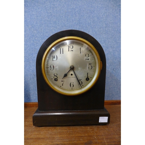 373 - A Seth Thomas mahogany mantel clock