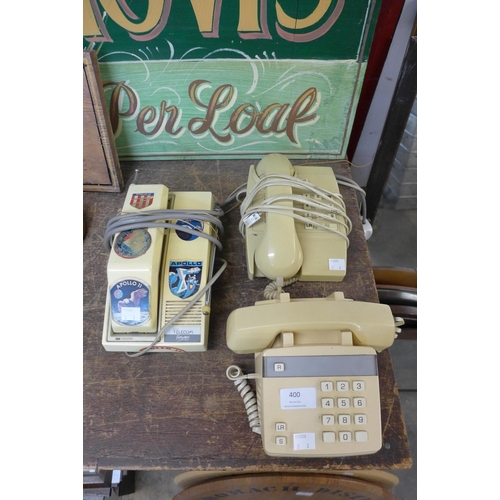 400 - Three vintage telephones