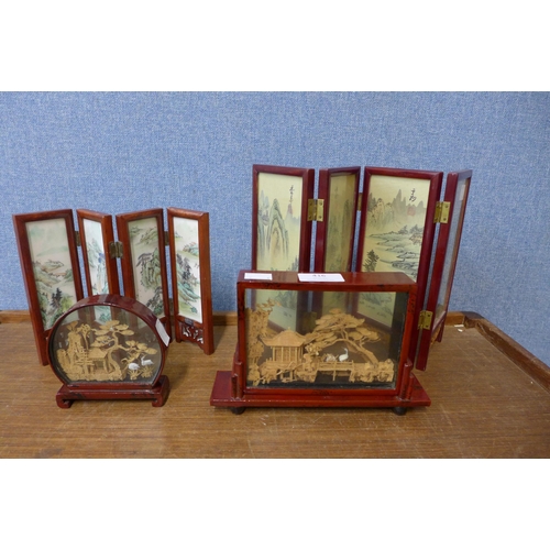 416 - Two miniature Chinese screens and two corkwork dioramas