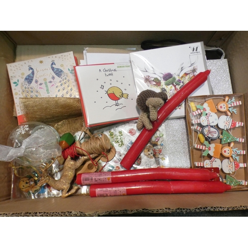 3263 - A quantity of Christmas cards and misc. Christmas items