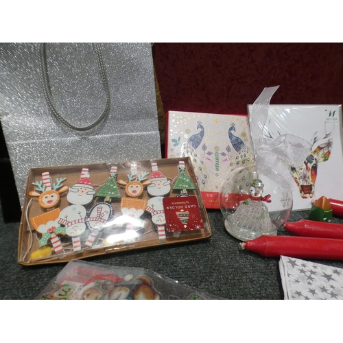 3263 - A quantity of Christmas cards and misc. Christmas items