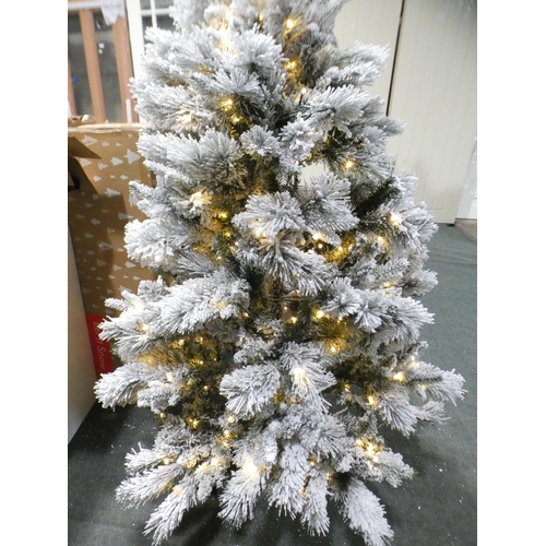 3280 - A snow flocked pre-lit artificial Christmas tree (160cm)