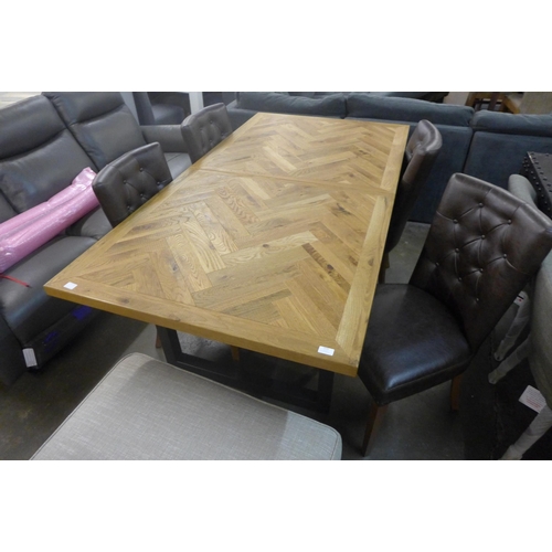 1532 - Herringbone five Piece Dining Set (Extendable Table), RRP £1083.33 + VAT (4075-7) * This lot is subj... 