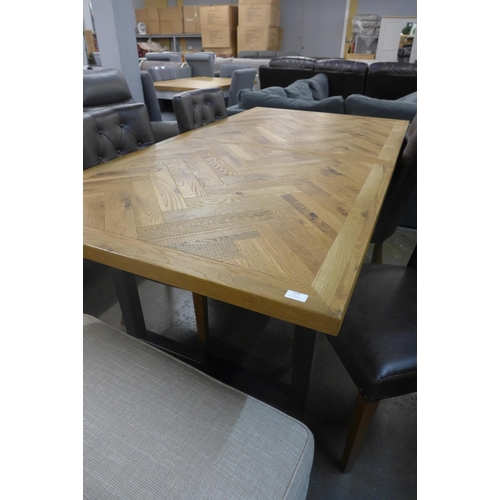 1532 - Herringbone five Piece Dining Set (Extendable Table), RRP £1083.33 + VAT (4075-7) * This lot is subj... 